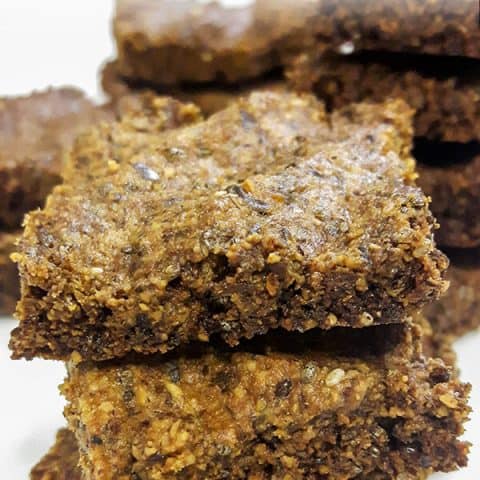 Low carb flax crackers - Coach Sofia Fitness