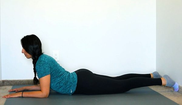 low-cobra-hip-flexor-stretch